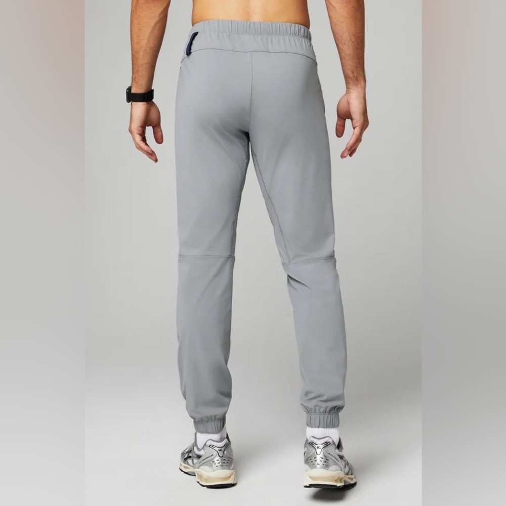 Mens Fabletics The One Jogger Training Athletic Pants - Shadow Grey Size Medium - Picture 4 of 8
